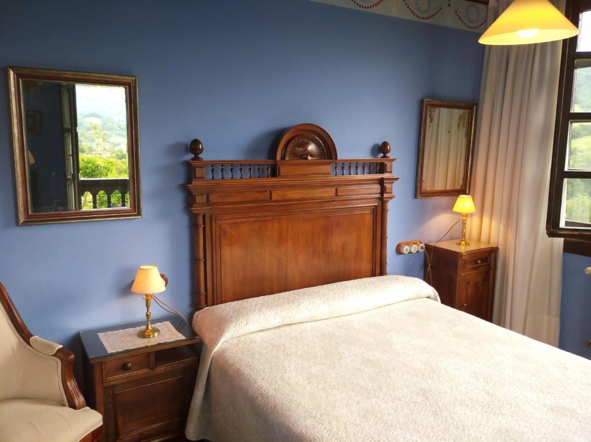Llenín C.A.赫雷达德拉库斯特旅馆旅馆 外观 照片